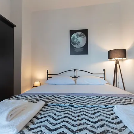 Maisonette Ferienhaus Áfitos