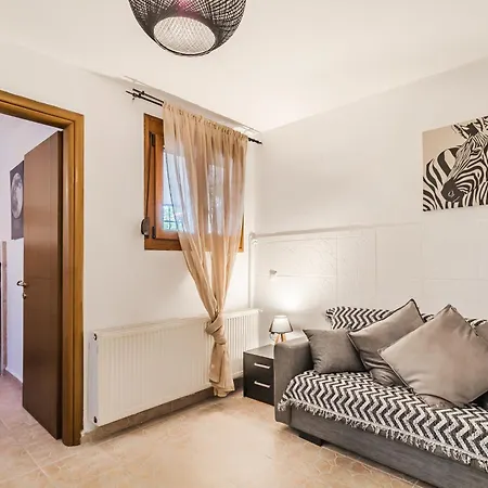 Maisonette Ferienhaus Áfitos