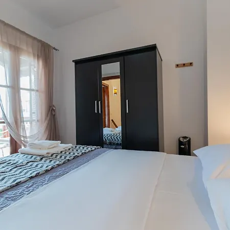 Maisonette Áfitos