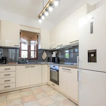 Maisonette